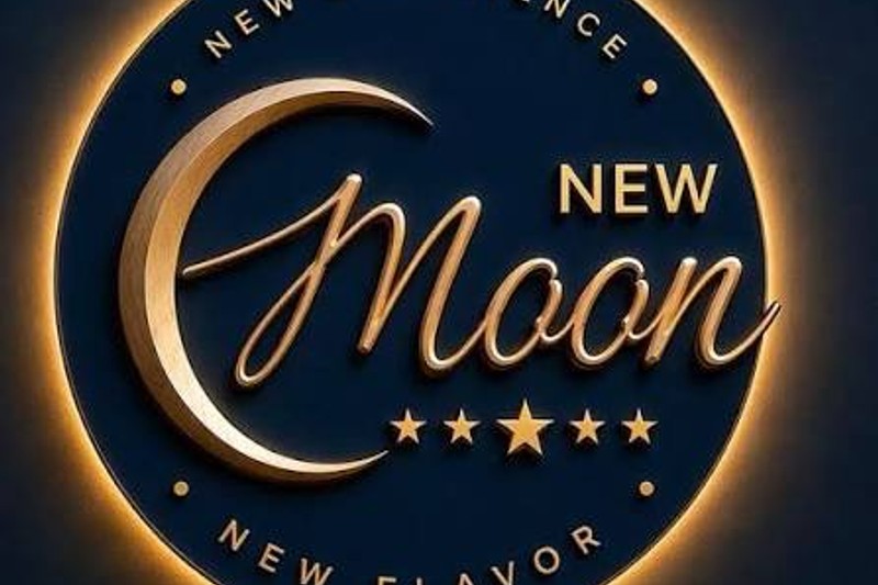New Moon Restaurant 